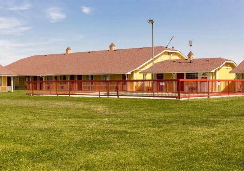Econo Lodge Pryor Pryor Creek Exterior foto